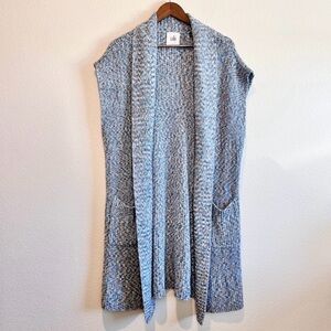Cabi Love Carol Sleeveless Knit Cardigan, Large, Blue